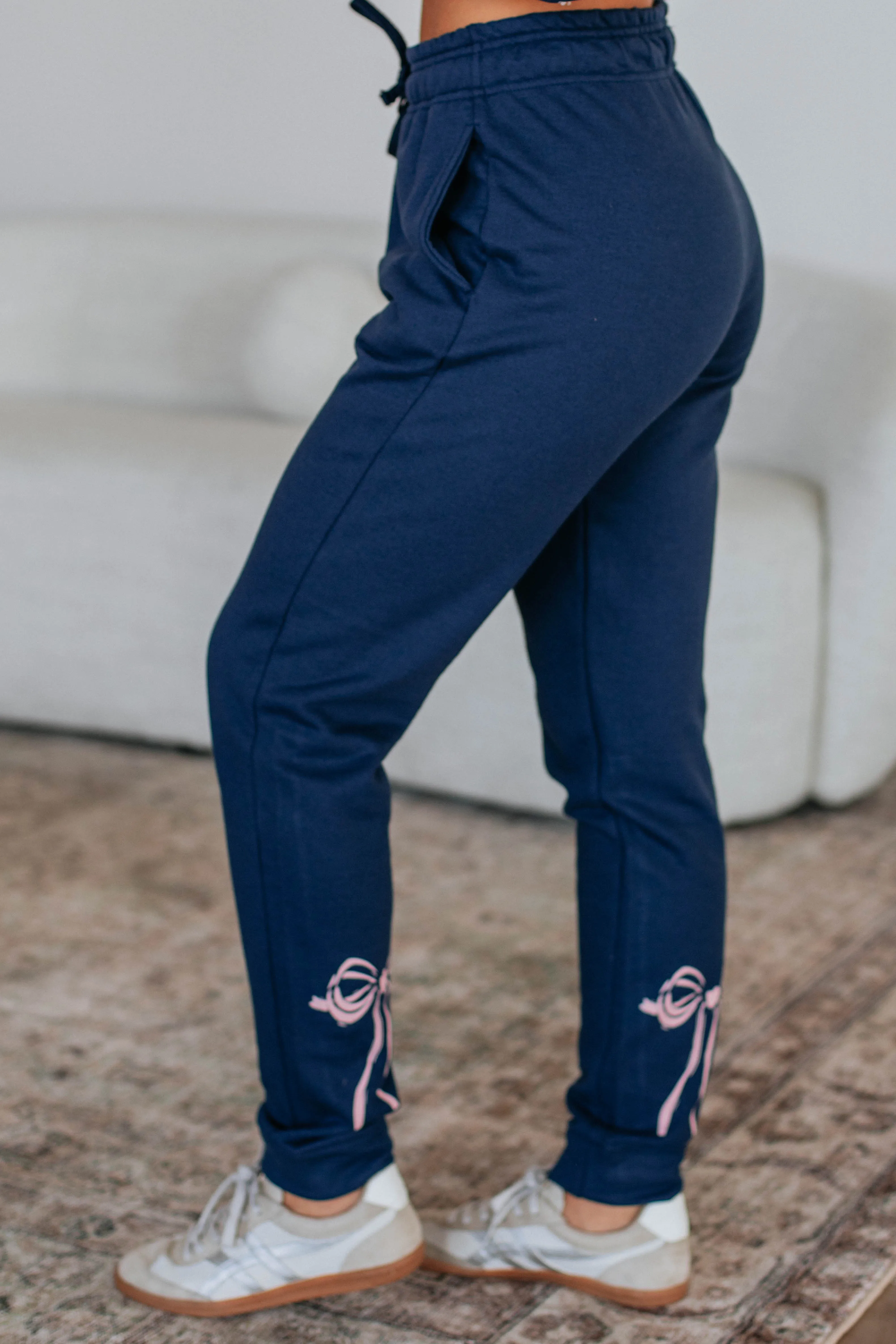 Bow-Nita Joggers