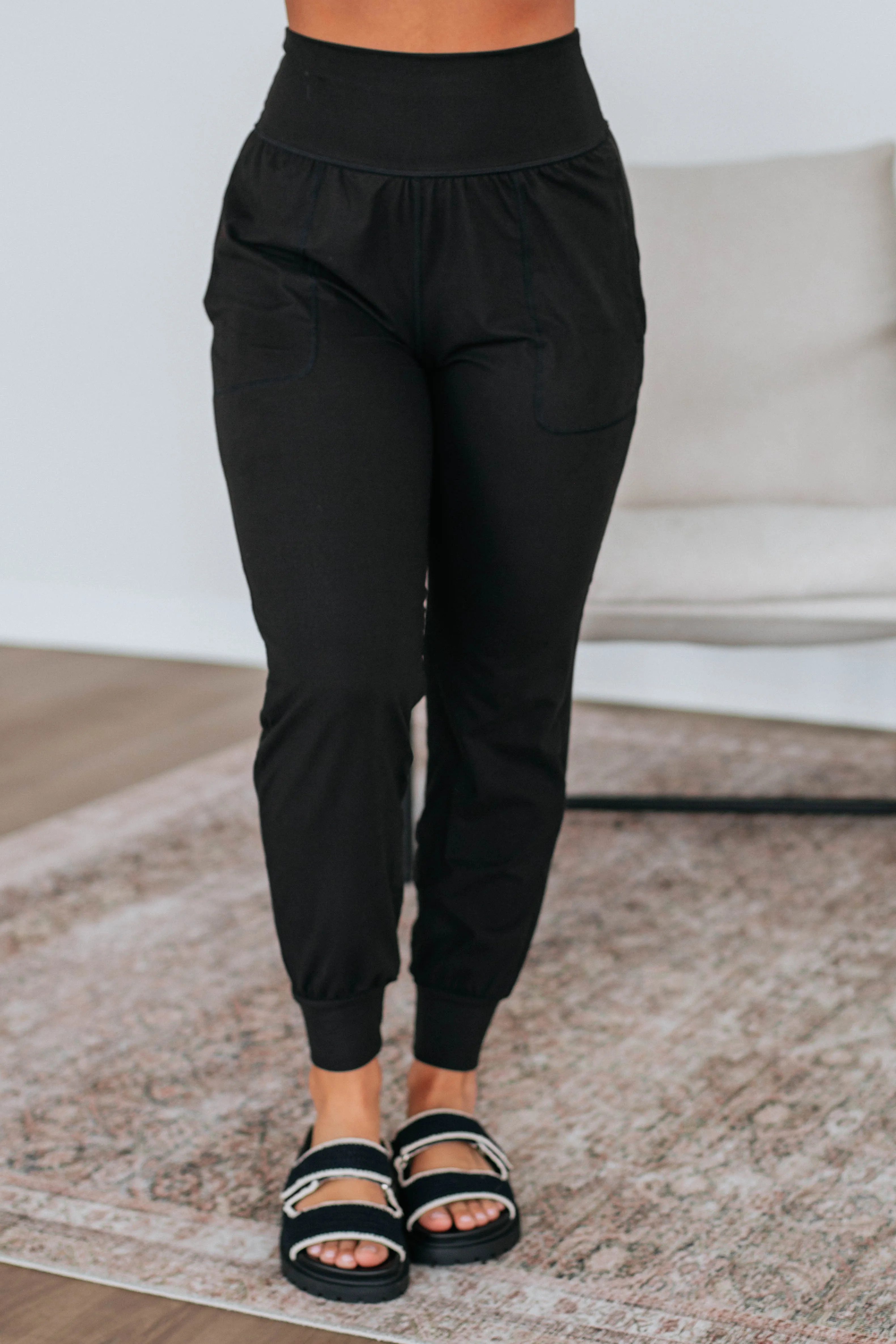 Cloud Nine Joggers - Black