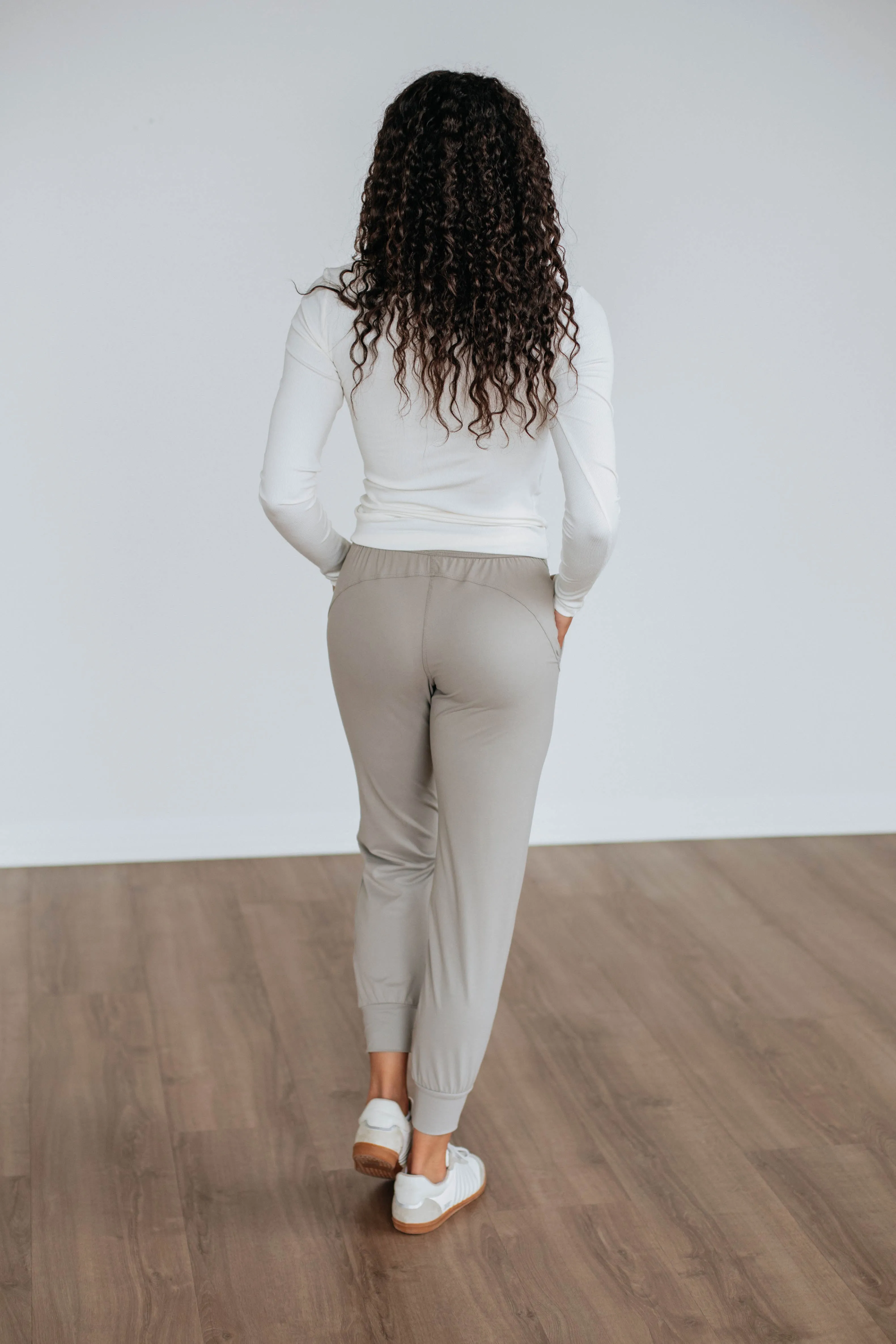 Cloud Nine Joggers - Stone