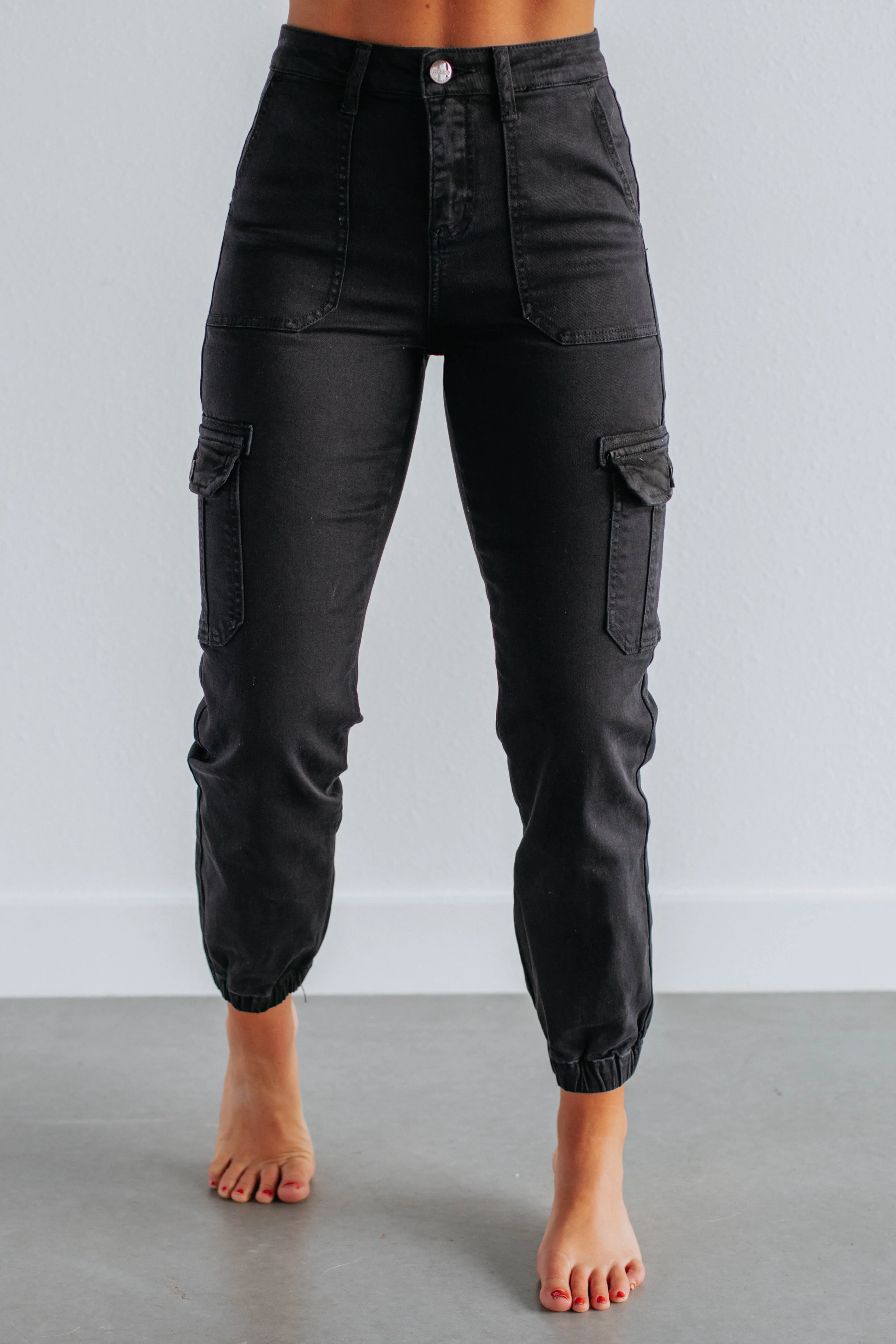 Jadia Risen Cargo Pants - Vintage Black