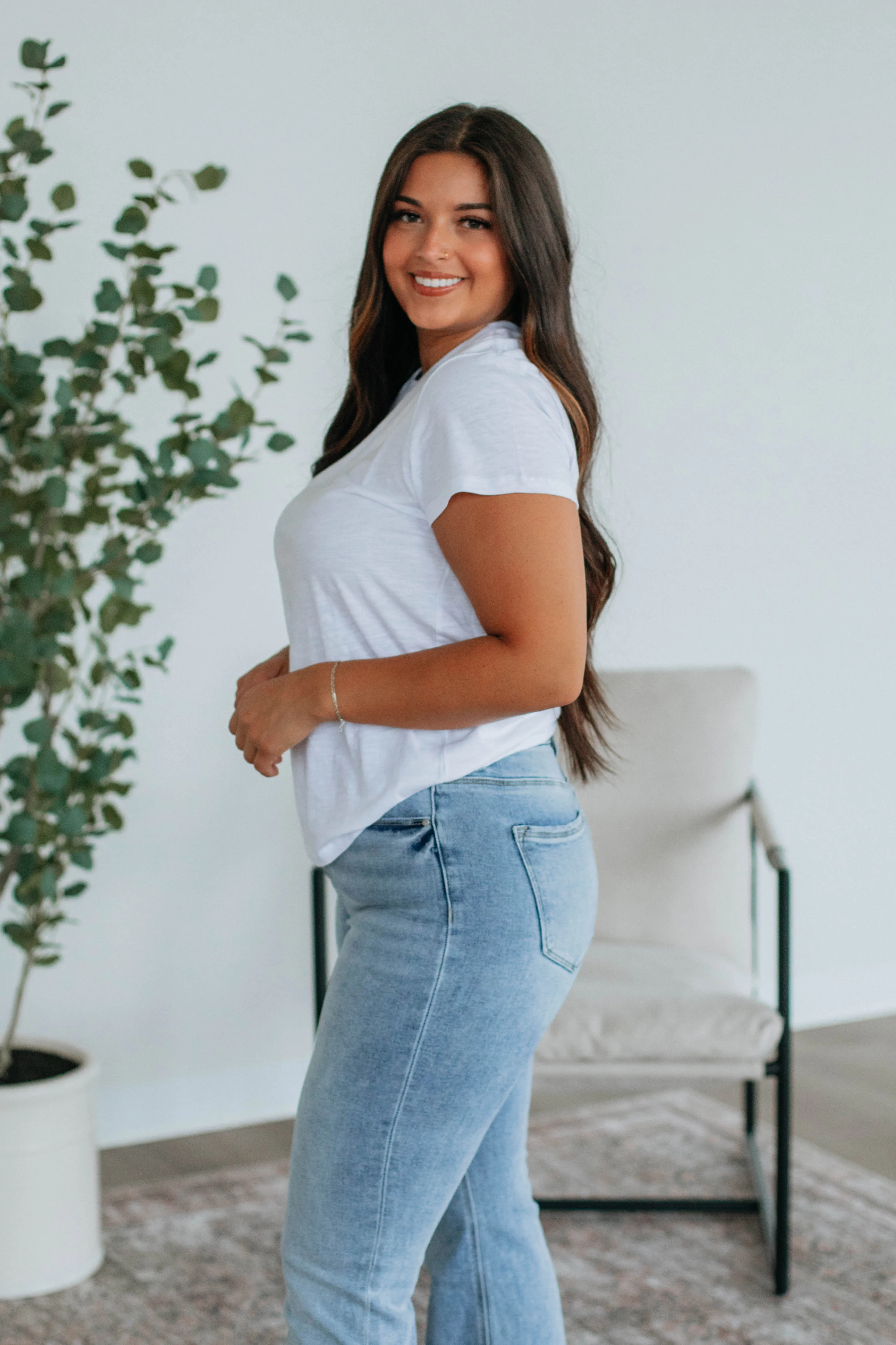 Jeannette Basic Tee - Ivory