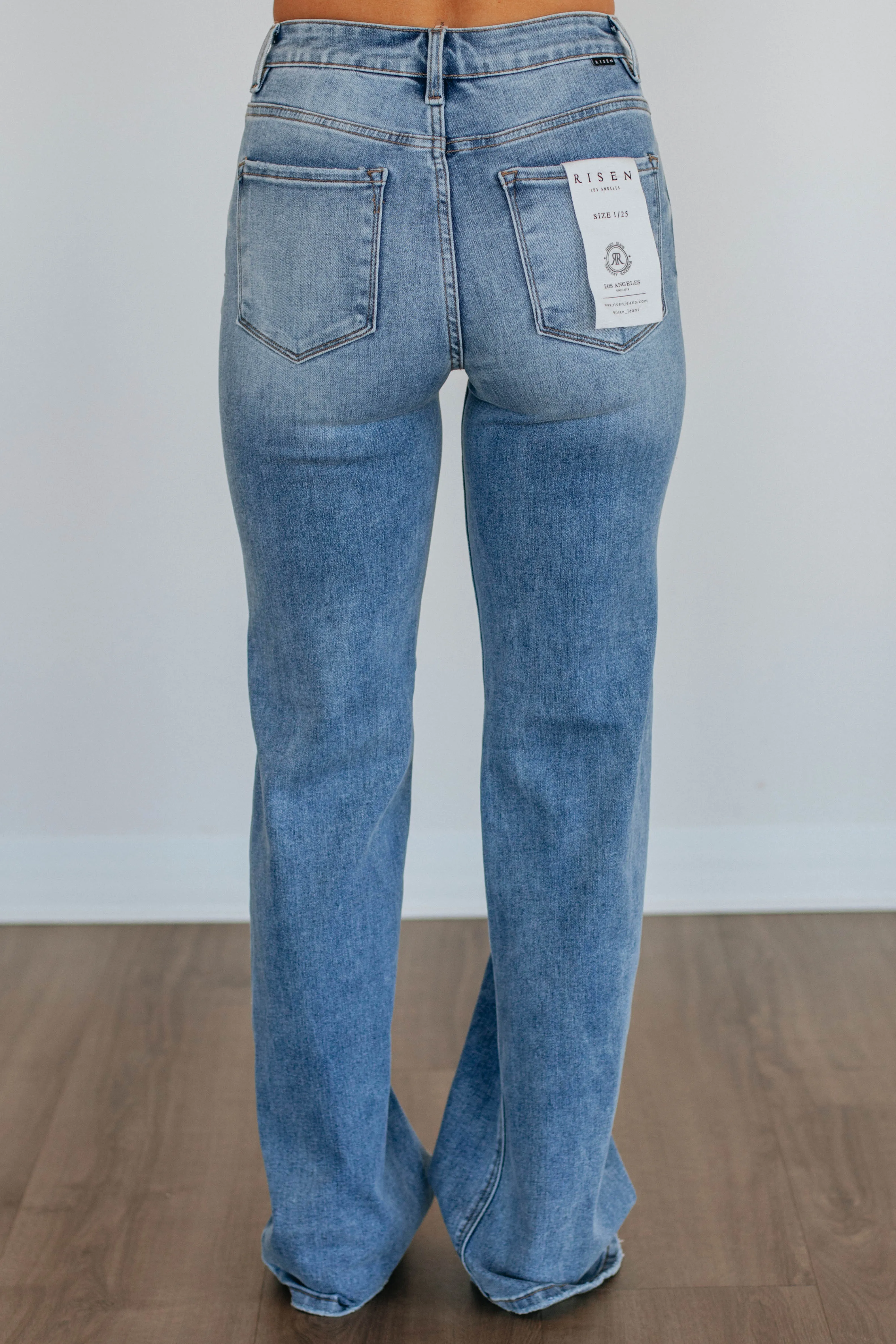 Kinsley Risen Jeans - Medium Wash