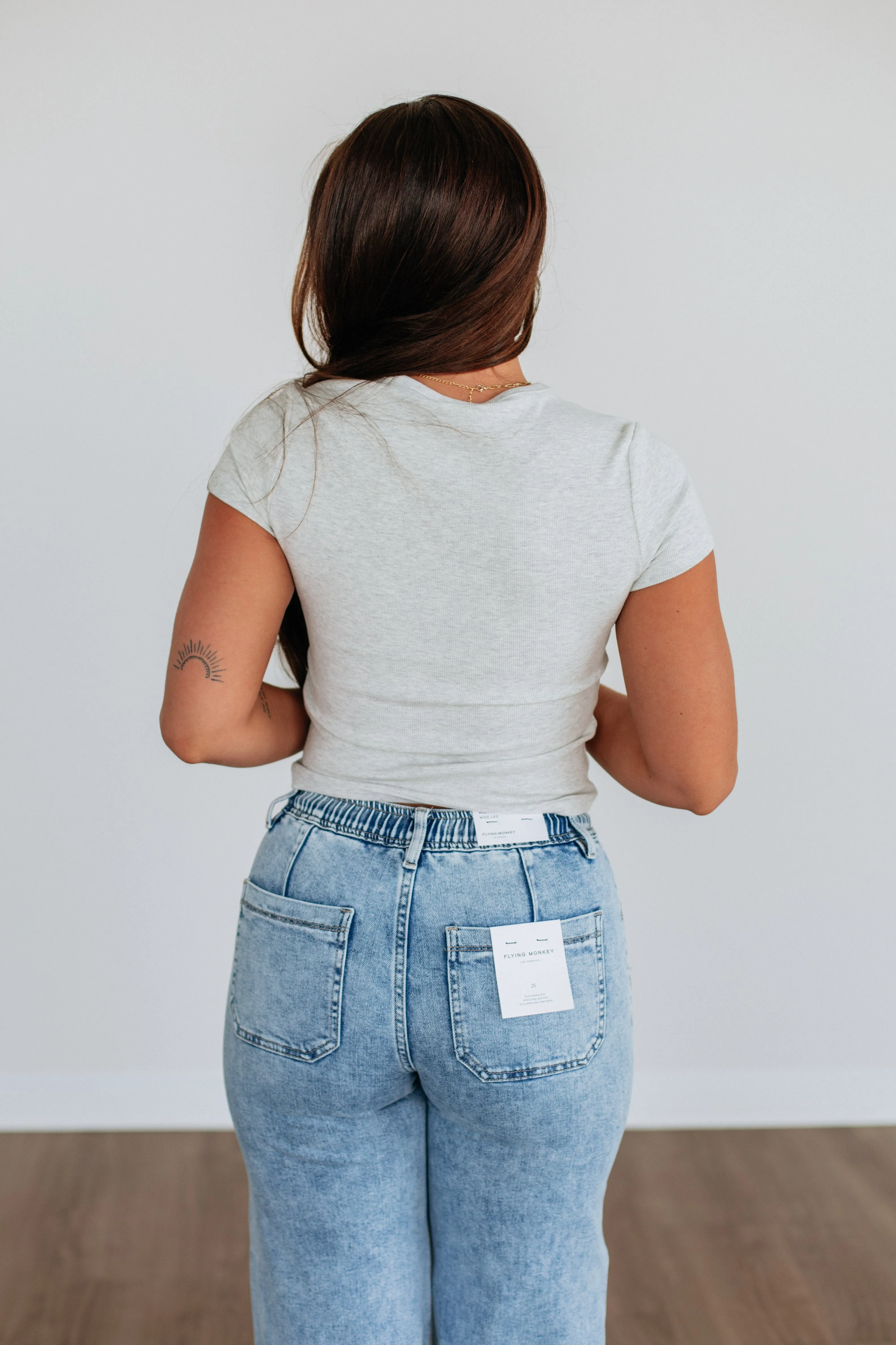 Little Miss Independent Tee - Light Grey