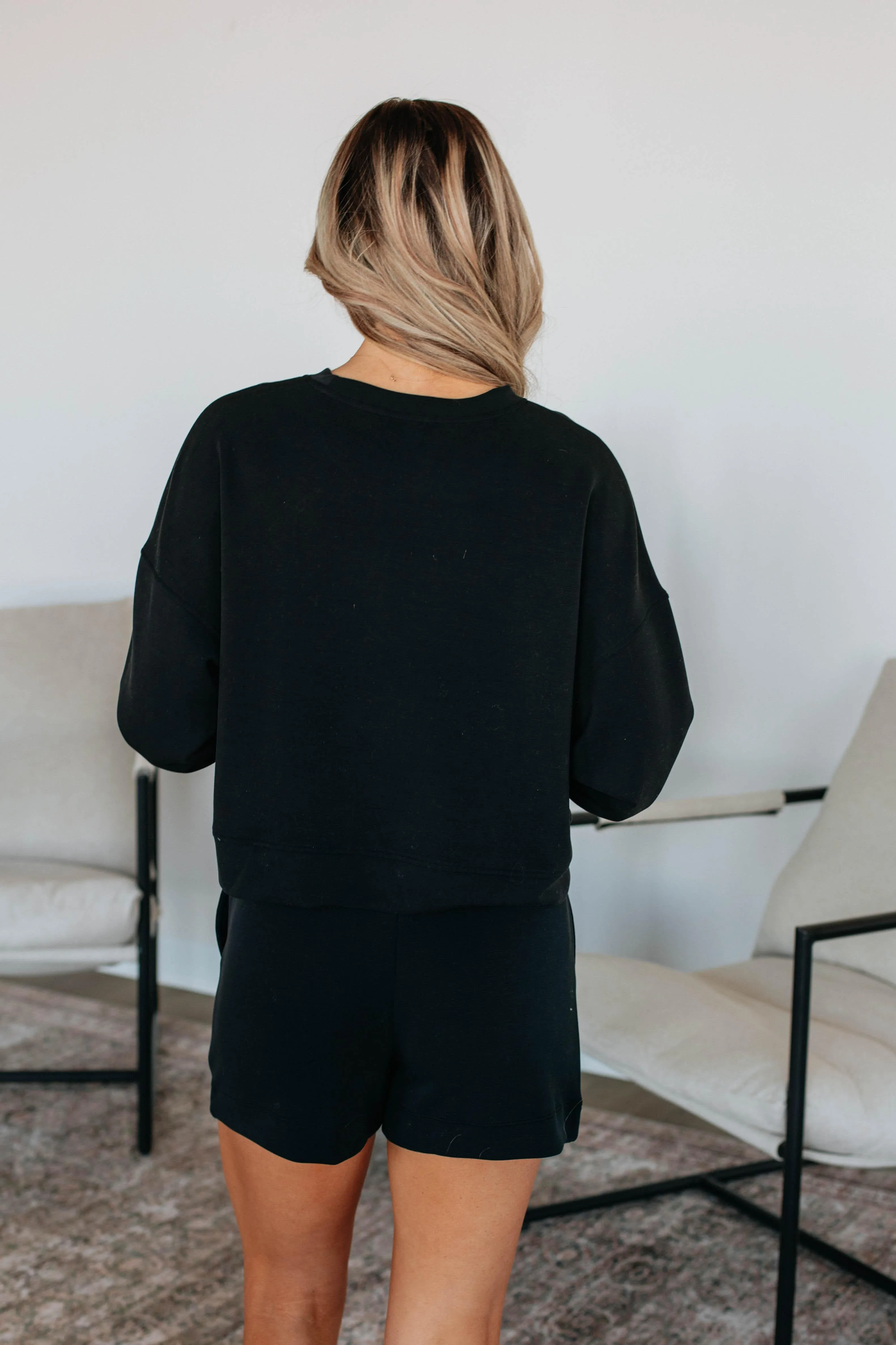 Luxley Lounge Sweatshirt - Black