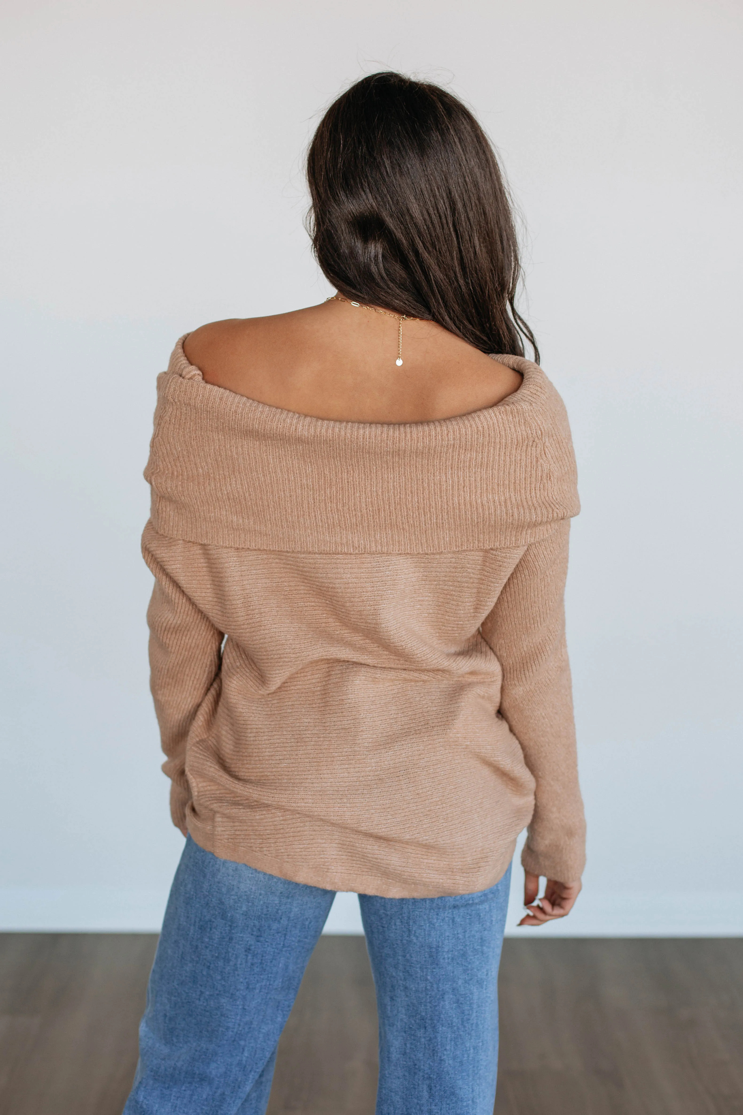Lynn Off The Shoulder Top