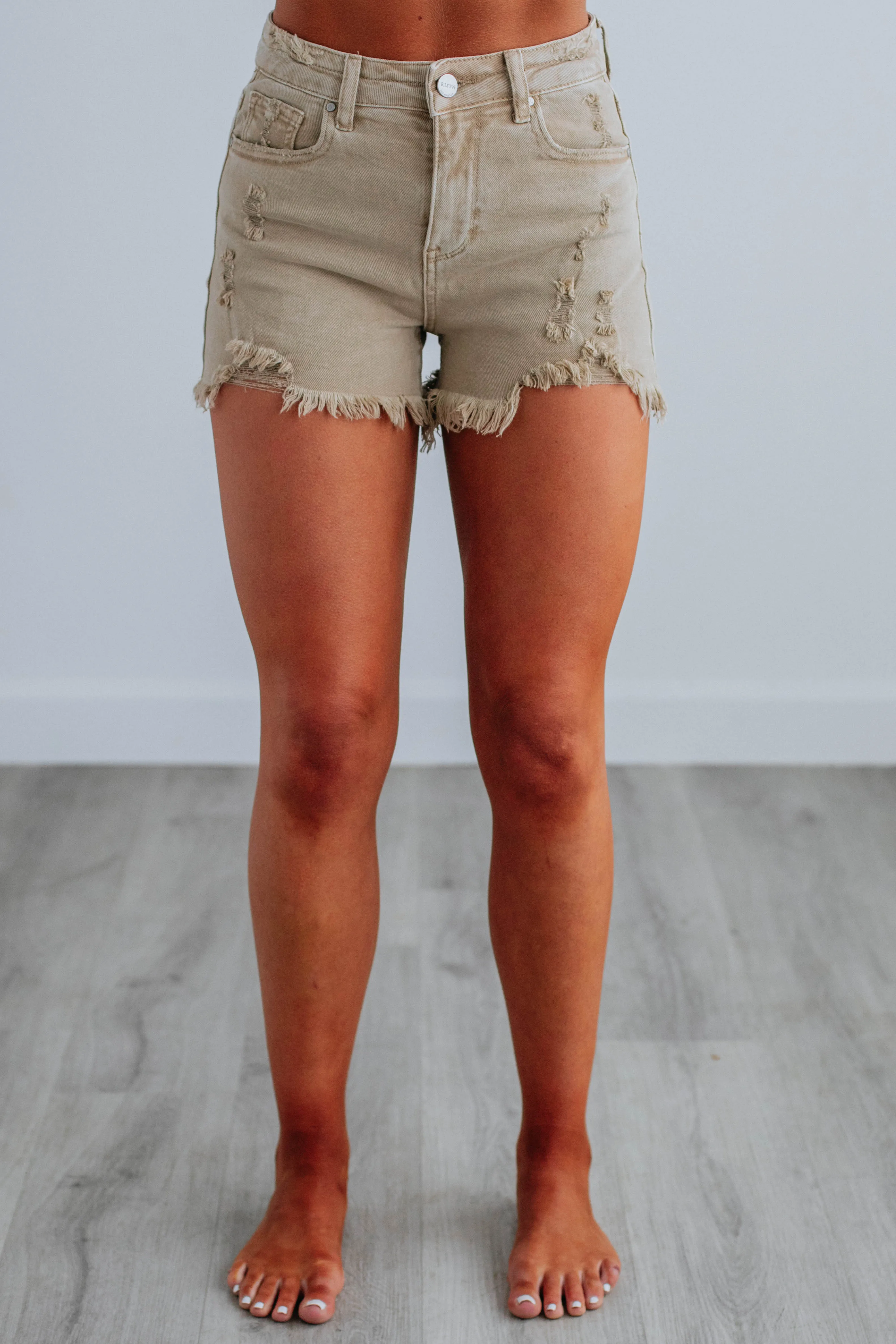 Mae Risen Shorts - Sand