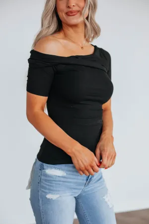 Simply Content Top - Black