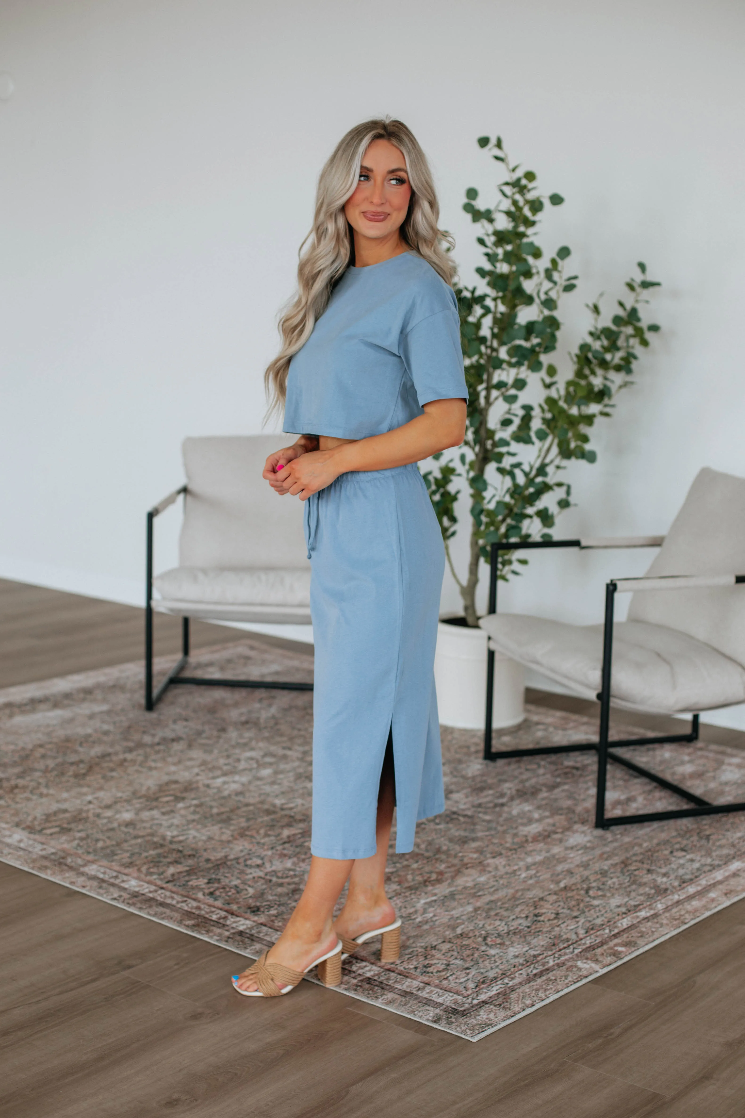 Teah Two-Piece Set