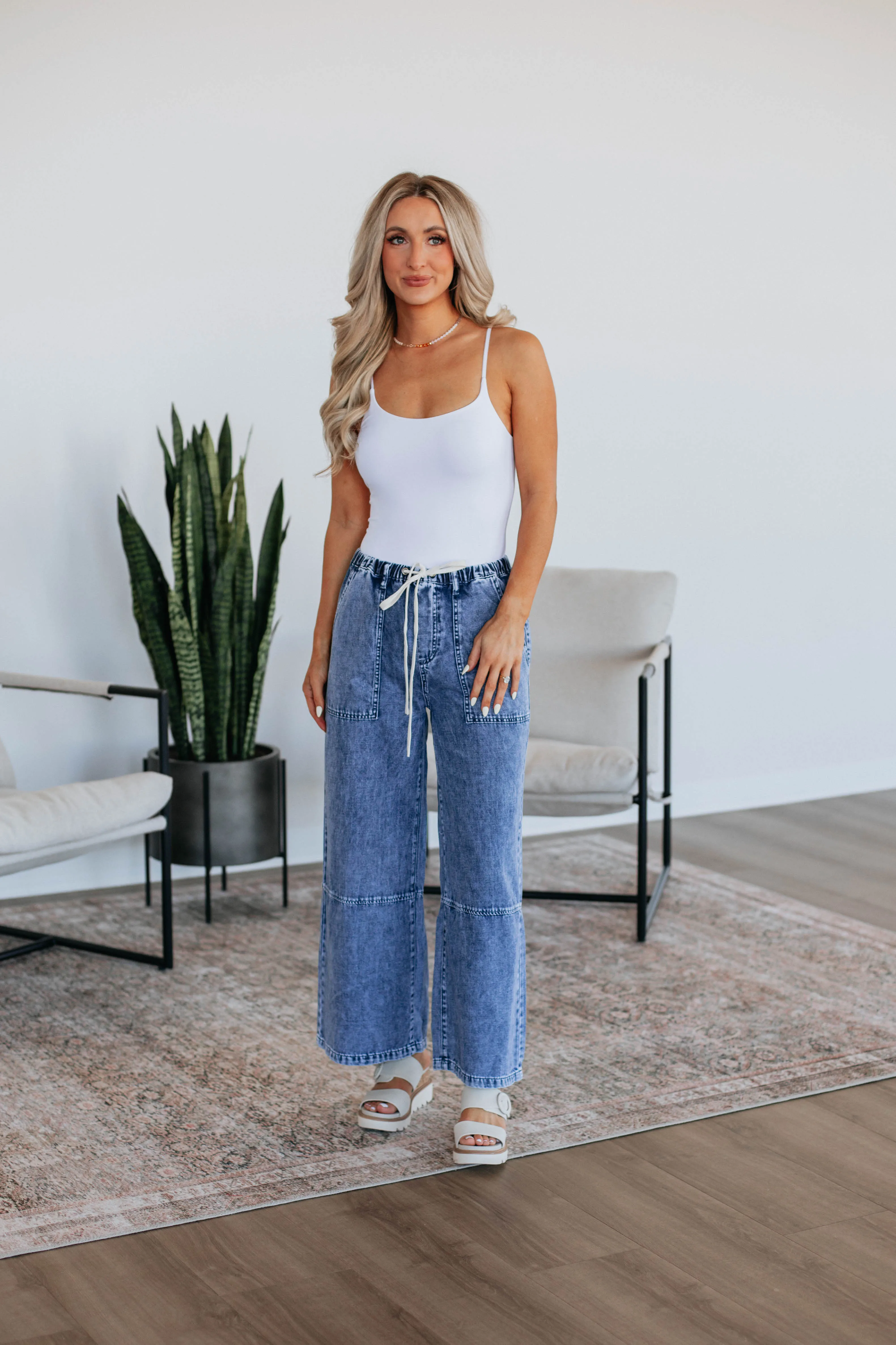 Twila Wide Leg Pants - Medium Wash