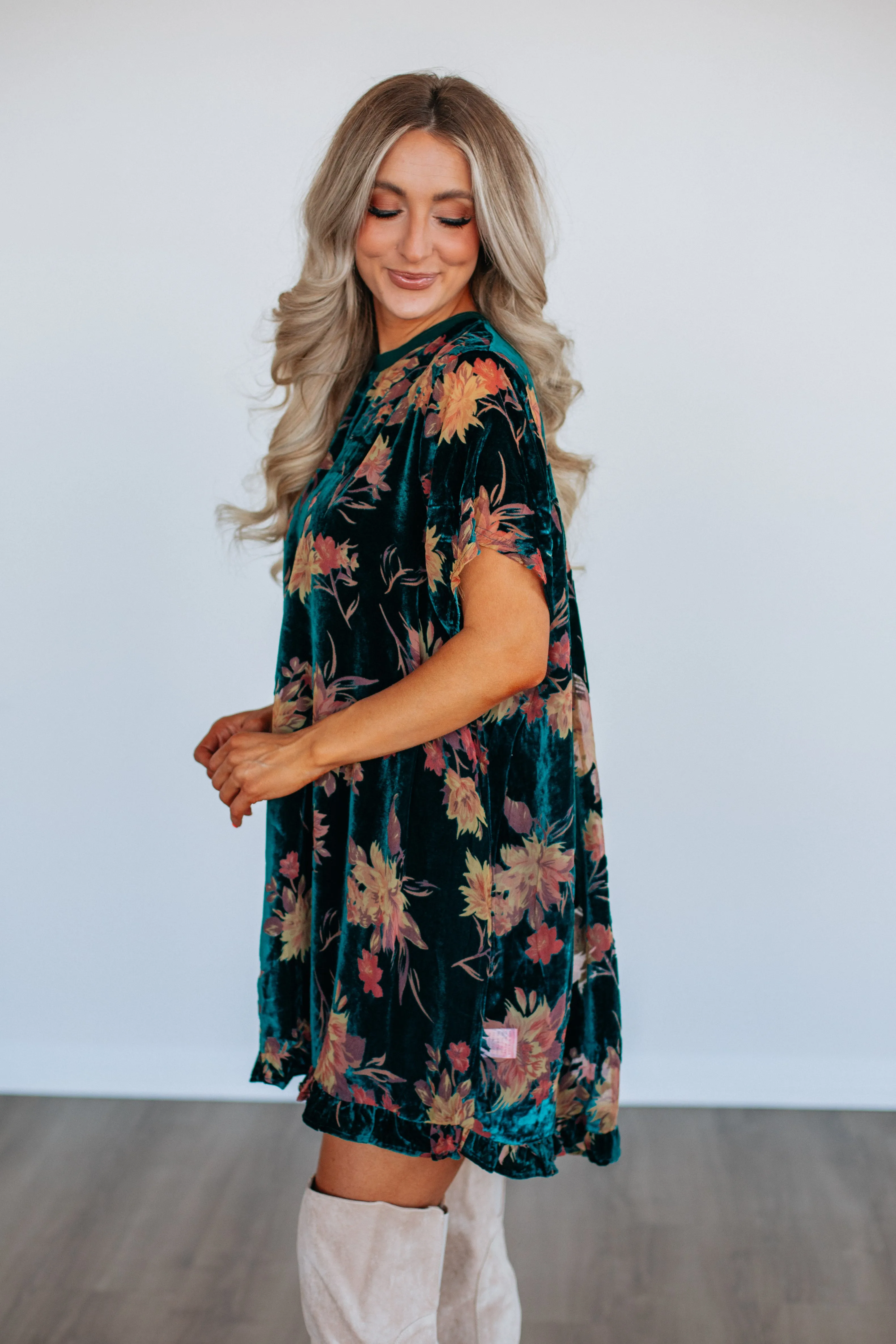 Vanita Floral Velvet Dress