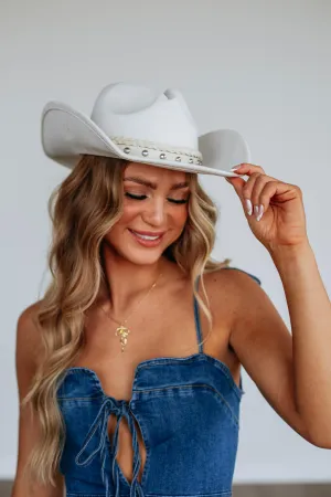 Wranglin' Hearts Cowboy Hat - Ivory